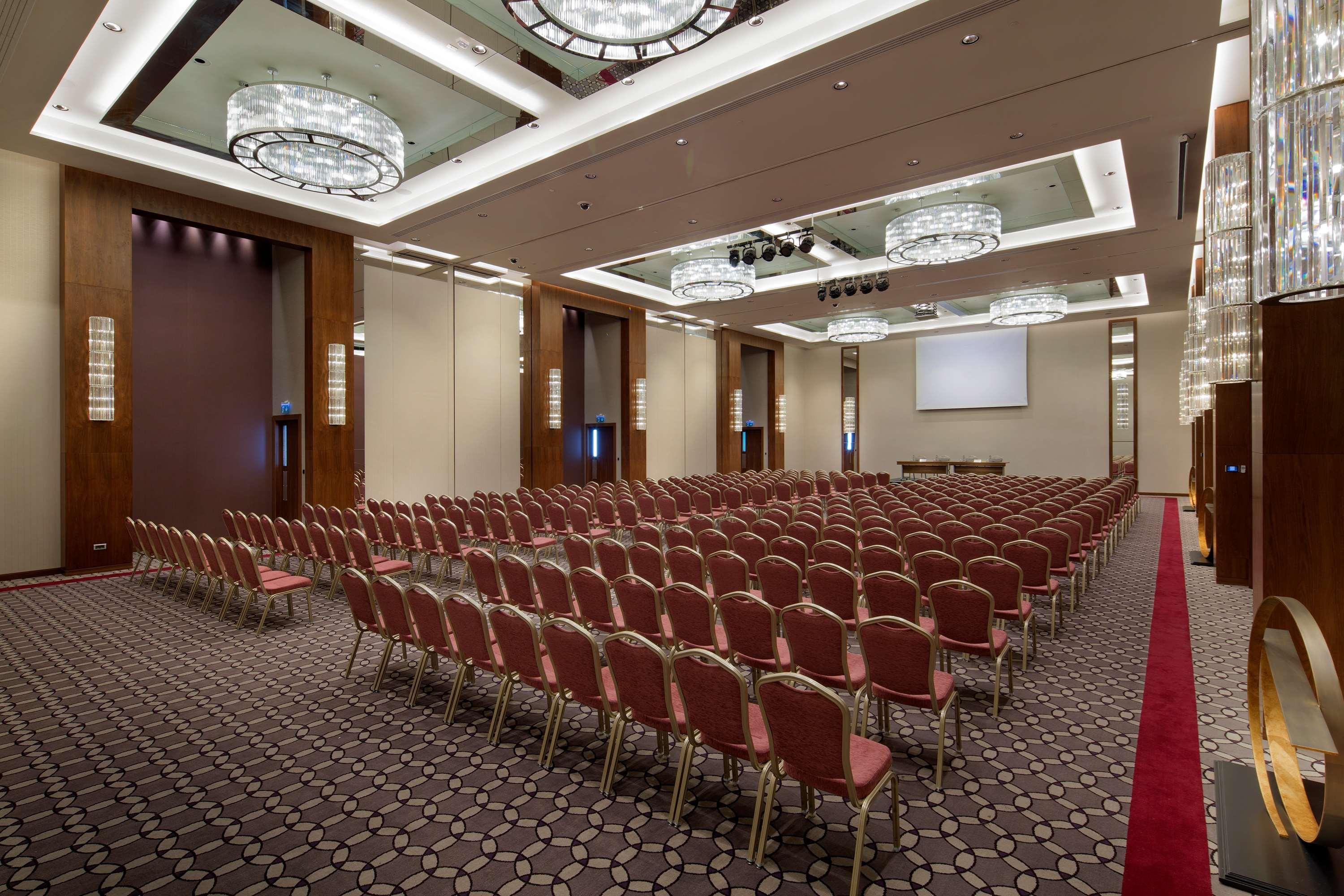 Hilton Batumi Hotell Exteriör bild The Grand Ballroom
